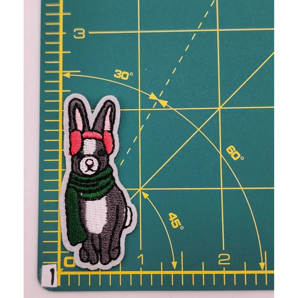 Bunny‎ Rabbit Patch Winter - Picture 3 of 3